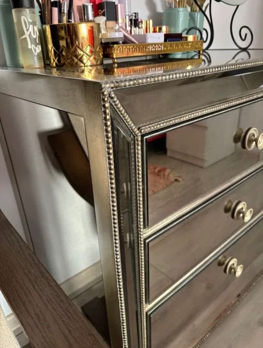 Comoda Mobexpert din oglinda antichizata