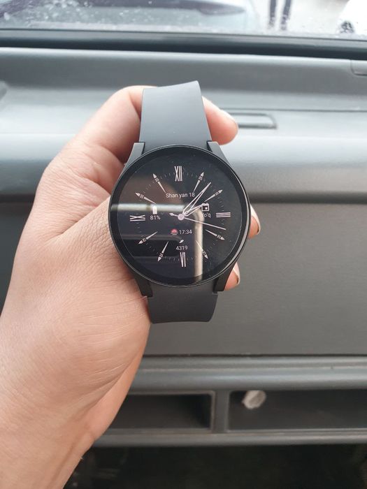 Watch  5. 1 yil garantiya