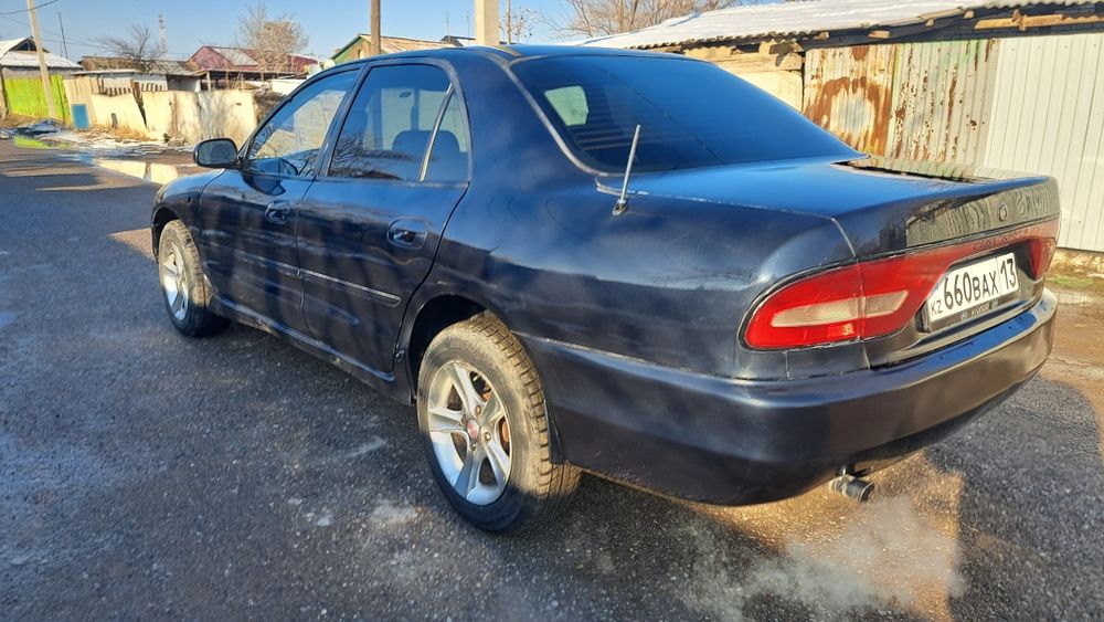 Митсубиси галант Е55