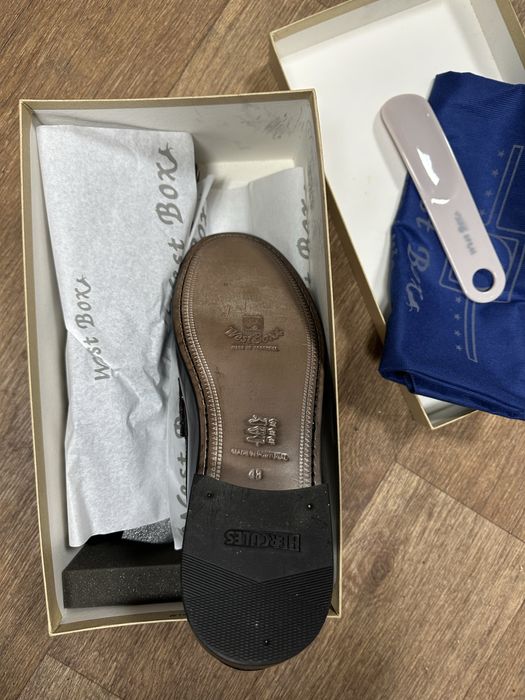 Мужская классическая обувь:Лоферы