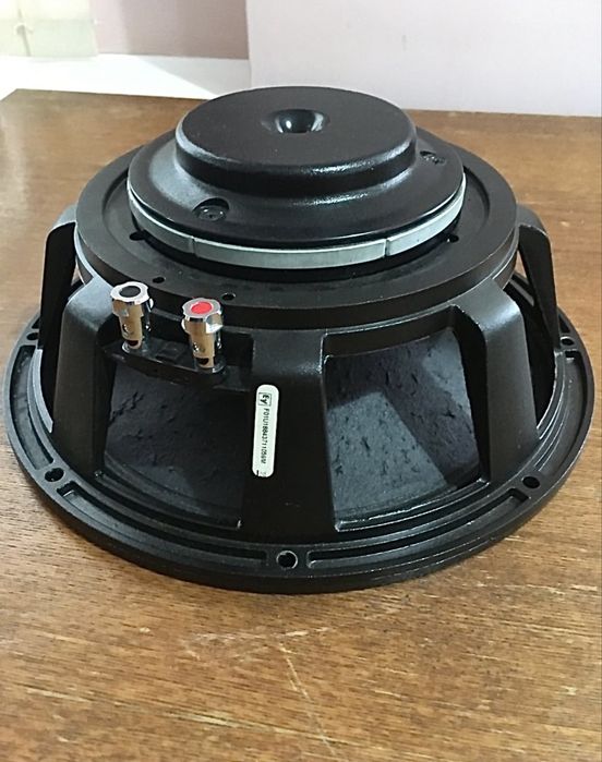 Topuri FX12 XA2 mochetate EV ND12A stare impecabila