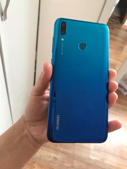 Huawei Y7 32gb без минусов