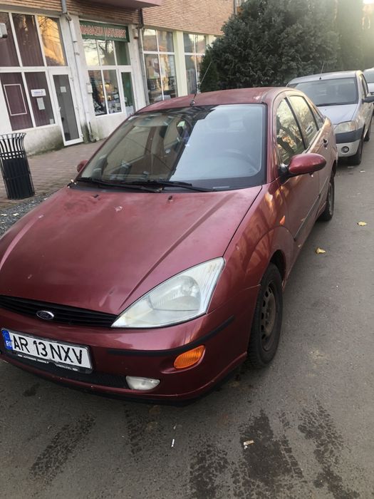 Ford Focus 1.4 benzină