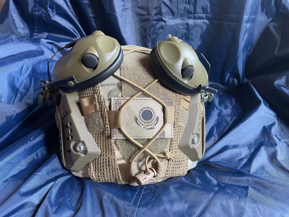 Шлем кевларовый для военных