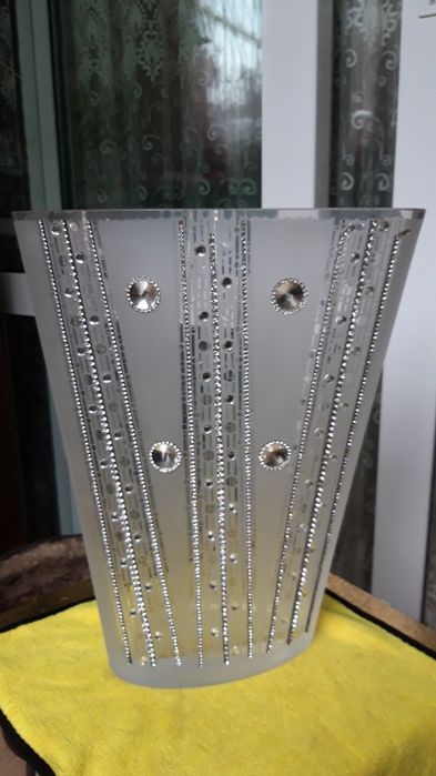 Вазы хрусталь чехский со стразами сваровский цирконий эмитация бриллиа