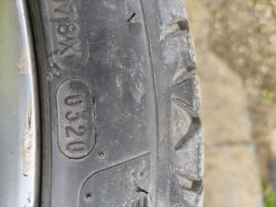 Set 4 jante pe 18 cu anvelope Michelin