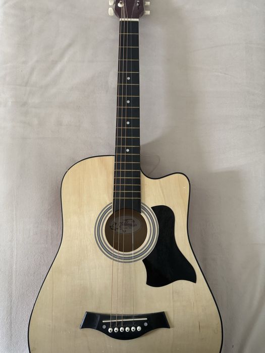 Продается Гитара