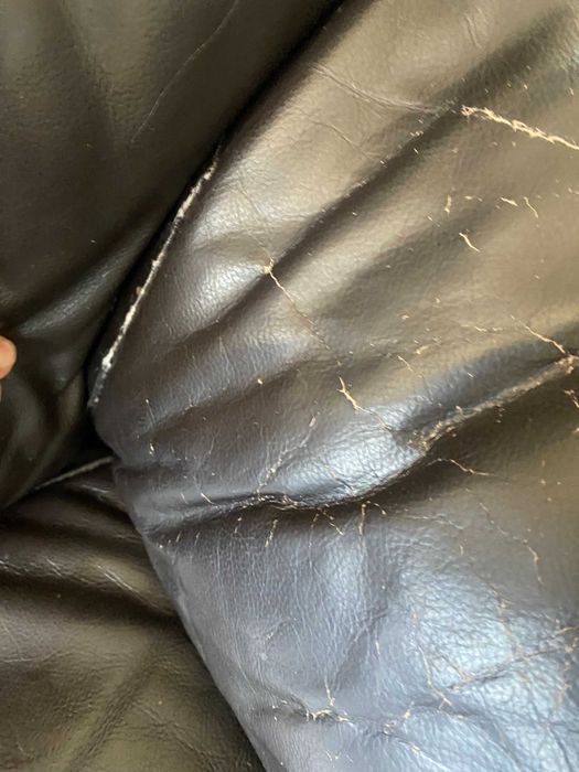 Комплект кожени дивани двойка и тройка