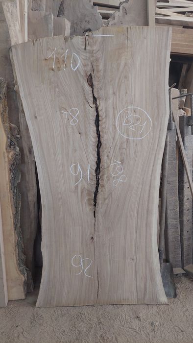 Слэб карагача. Слэбы больших размеров.