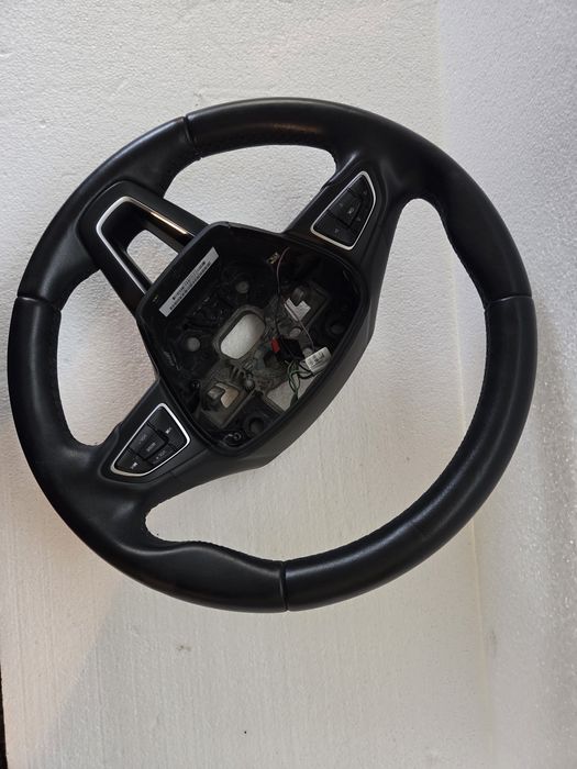 Vand volan Ford focus 3