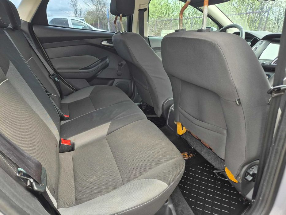 FORD Focus 2012 — imagine 4