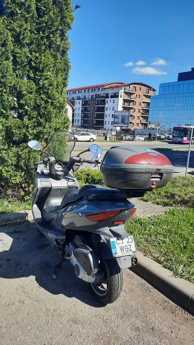 Scuter 250 .Malaguti Majestic răcire pe apa.