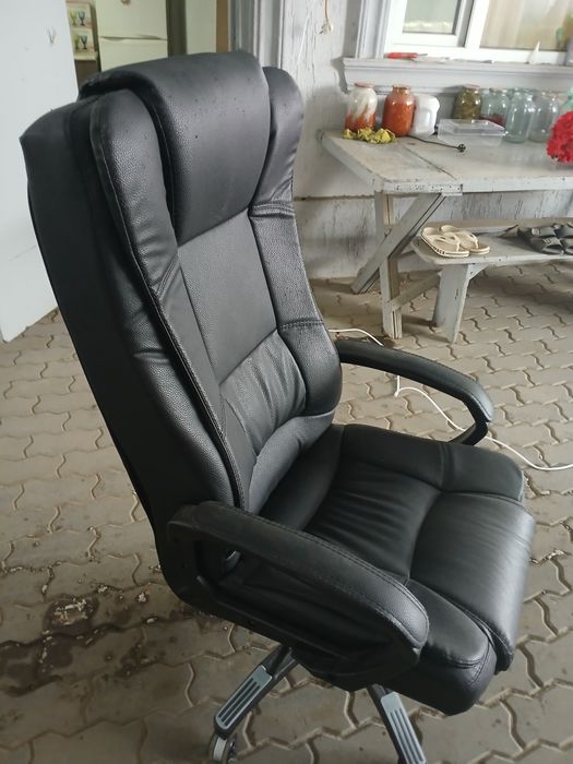 Продам кресло срочно