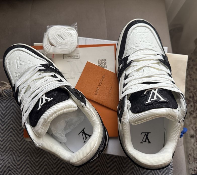 Adidasi Louis Vuitton Trainer