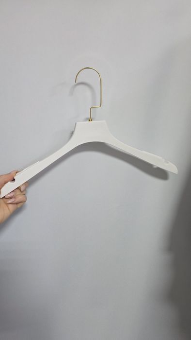 Вешалки взрослые