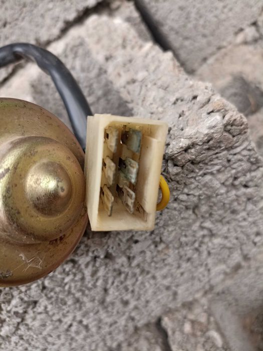 Моторчик дворников