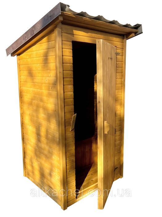 Туалет уличный деревянный