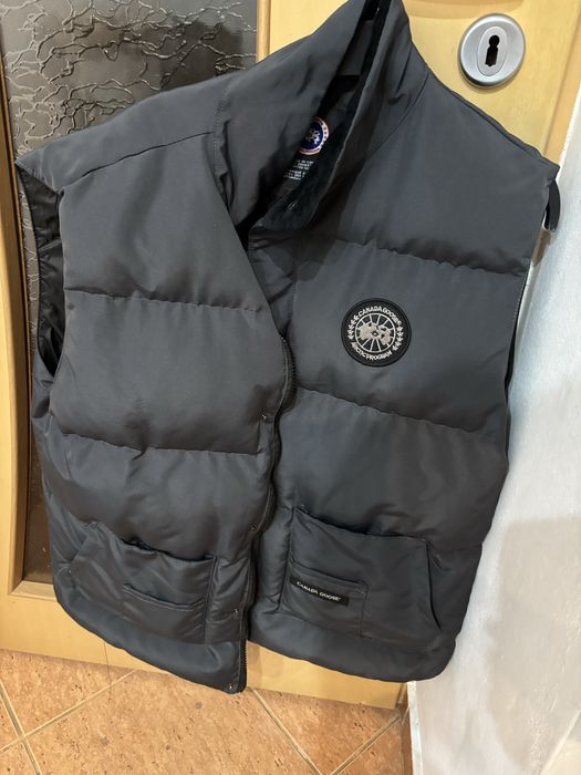 Vesta Canada Goose