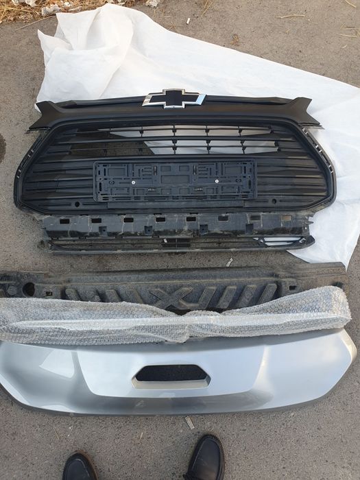 Tracker 2 redlin oblisobka