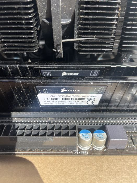 Placa de baza cu procesor i7 32g ram