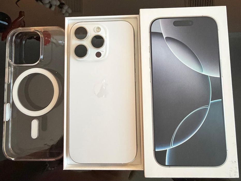 Vând iPhone 16 Pro 
128 GB
White Titanium
Neverlock 
Sănătate baterie