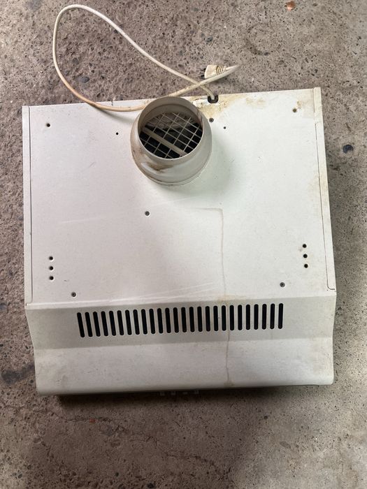 Вытяжка kaiser в отличном состоянии