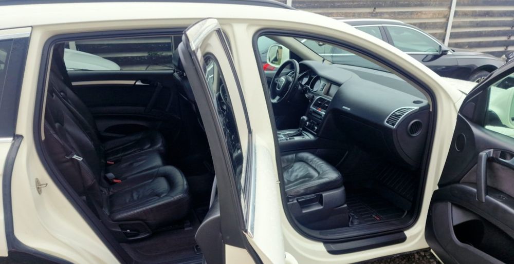 Audi Q7 - an fab 2008