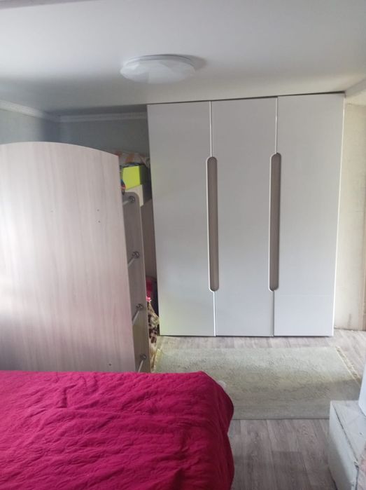 Продам дом  район магазин Казахстан