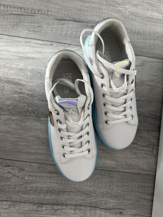 Adidasi karl Lagerfeld 37