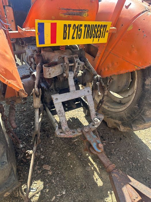 Vând tractor fiat 411R 45 cai