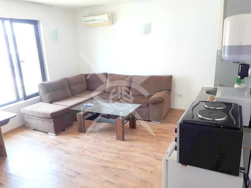 Продава се Двустаен апартамент в Ахелой - 70 кв.м за 856 €/кв.м - Снимка #4