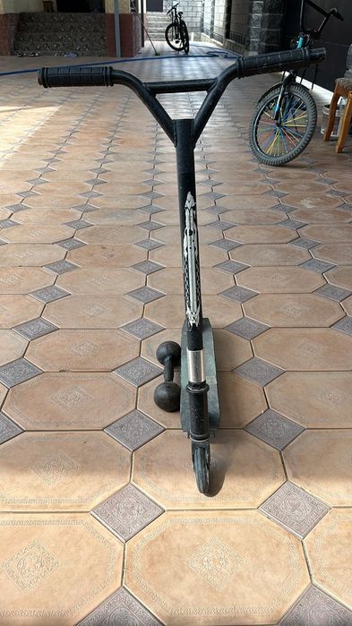 Самокат трюковой