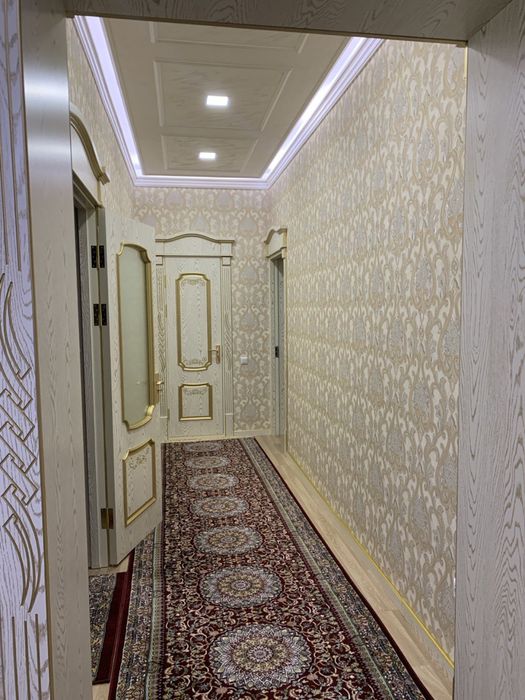 4 каватли турар-жойни 2 каватида жойлашган 100 м2 ремонти янги