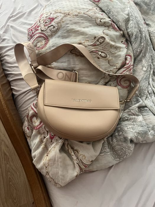 Geanta valentino