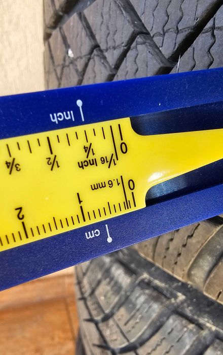 Set roti iarna VW SKODA anvelope VREDESTEIN 215 65 R17 profil 7mmDOT21