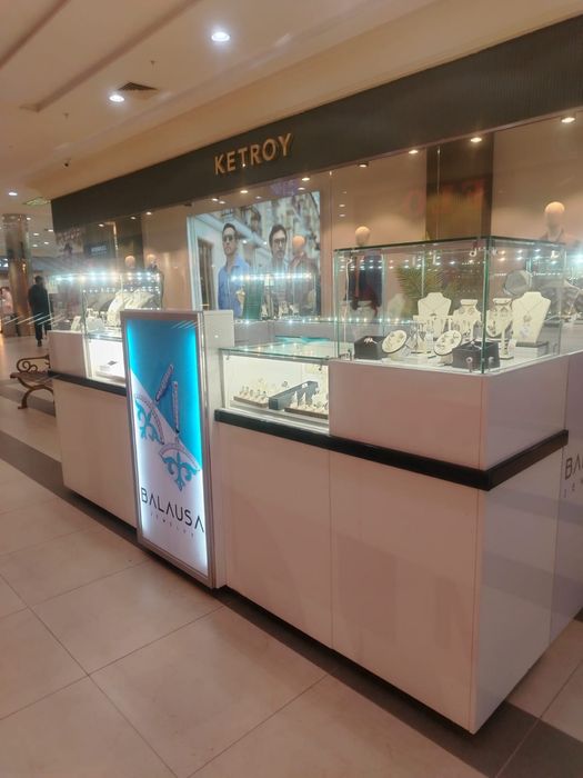 Торговый киоск, островок