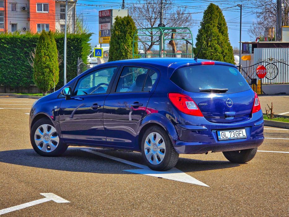 Vând Opel Corsa D 1.2 benzina 2011