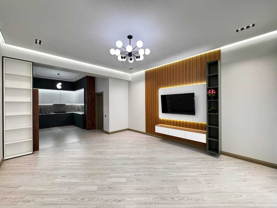 3х комнатная квартира на 3 этаже 102кв/м, в Самарканде