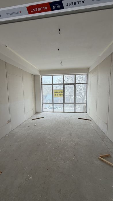 Срочно продается 3 магазина г. Янгиюль