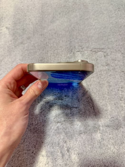 iPhone 16pro 128gb Natural Titanium