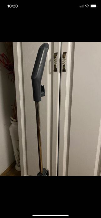 Aspirator vertical nou