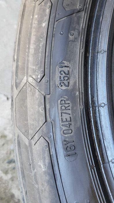 3 anvelope iarna continental 225.55.R17C