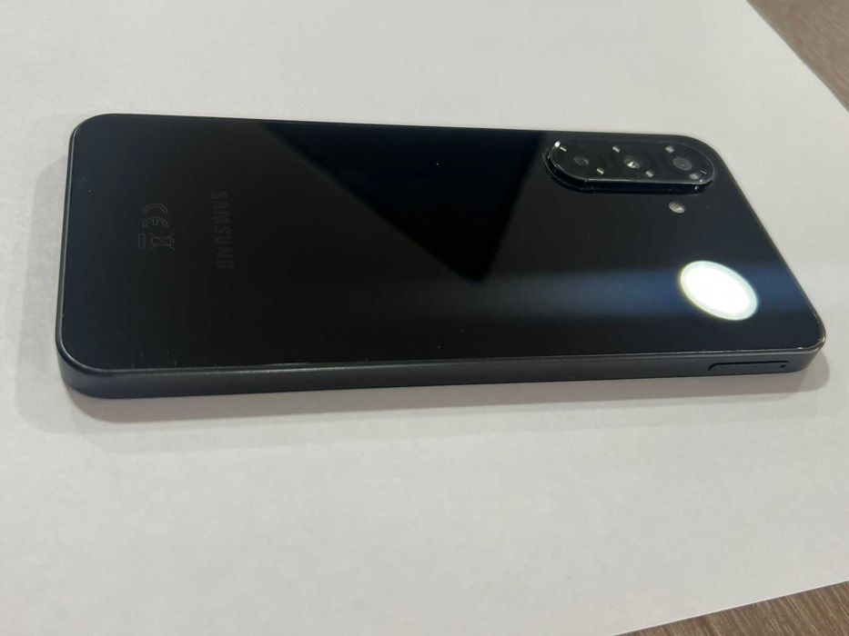 Samsung A26 128GB Не е лизингов