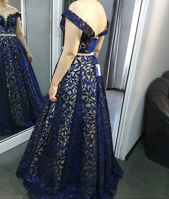 Дизайнерска бална рокля