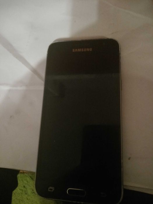 Samsung J3 pentru piese