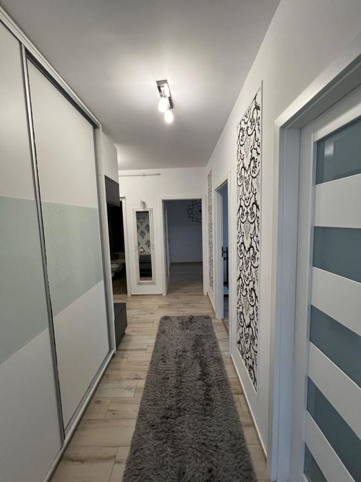 Închiriez apartament 3 camere, 65 mp, Vivo/Polus – Str. Răzoare
