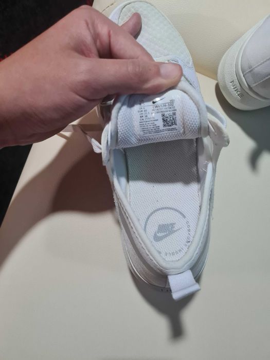 Adidasi nike femei marimea 40