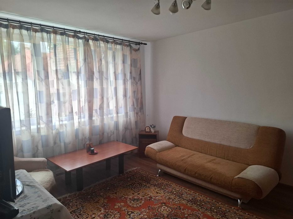 Închiriere apartament cu 2 camere