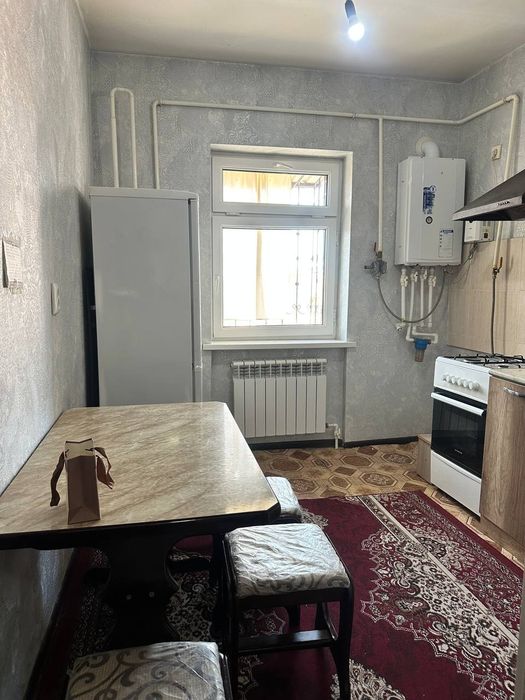 Arenda kvartira. Sergeli Sputnik 16 a. 3/7/7