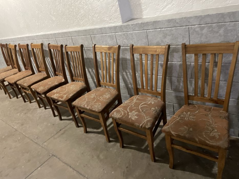 Продам стол и стулья